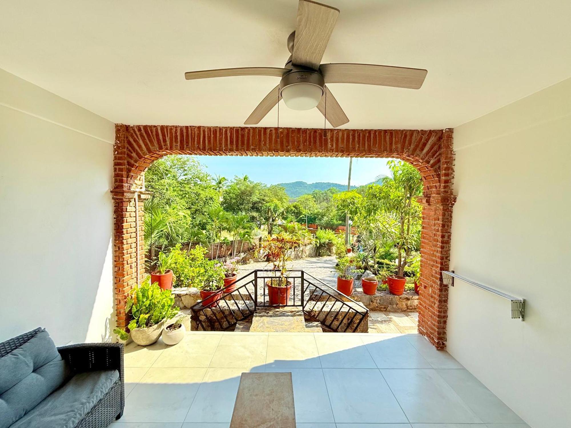 Hotel Villas Ema Zihuatanejo Exterior foto